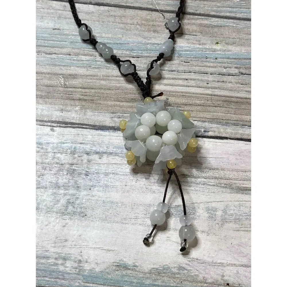 Jade Jadeite Beads Adjustable white Brown Yellow‎ NWOT 24